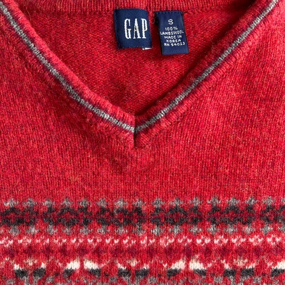 GAP Vintage V-Neck Fair Isle Lambswool Pullover Long-Sleeve Red Sweater Size S - Picture 10 of 10